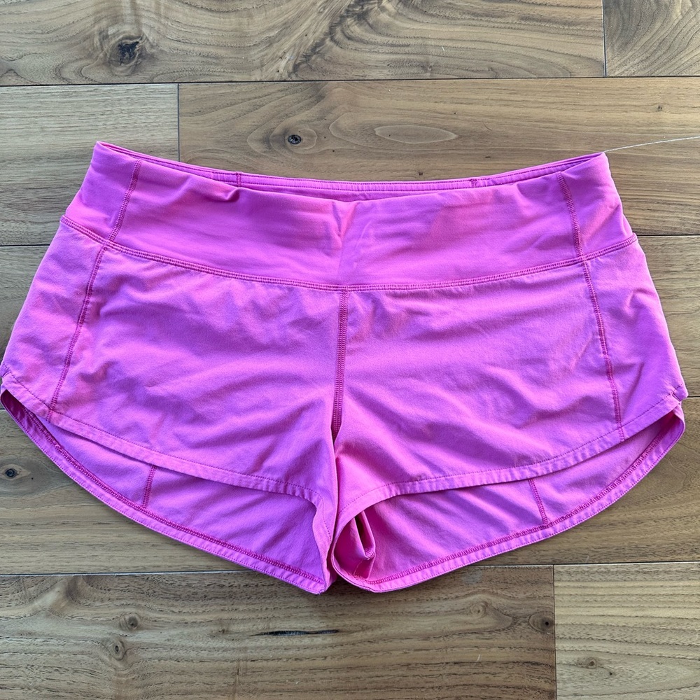 Lululemon Speed Up Low-Rise Lined Short
